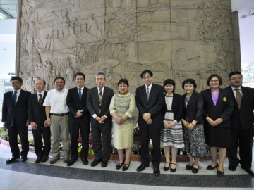 09-hosted-reception-japan